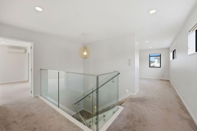 Photo of property in 9 Mccaw Avenue, Whenuapai, Auckland, 0618