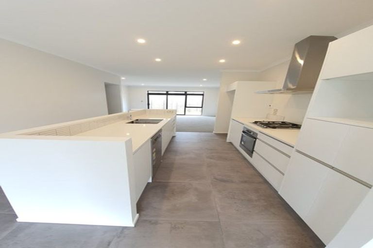 Photo of property in 4b Nohoanga Road, Karaka, Papakura, 2113