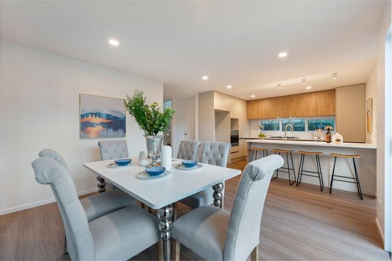 Photo of property in 6b Kaimai Avenue, Massey, 0614