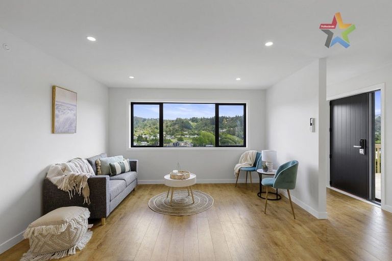 Photo of property in 3 Te Ara O Tahumate, Stokes Valley, 5019