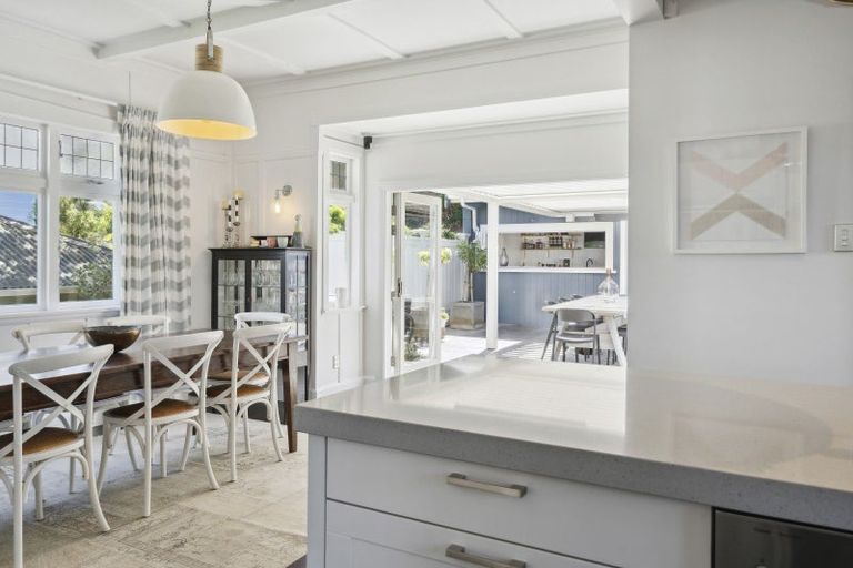 Photo of property in 2 Waitoa Road, Hataitai, Wellington, 6021