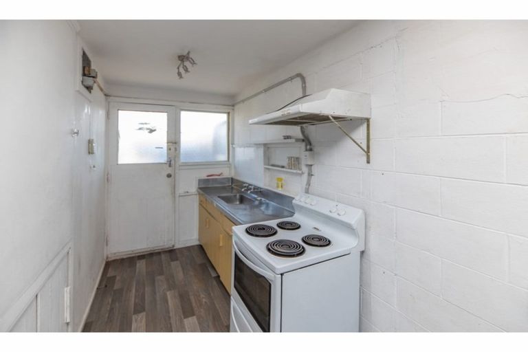 Photo of property in 2/267 Pages Road, Wainoni, Christchurch, 8061