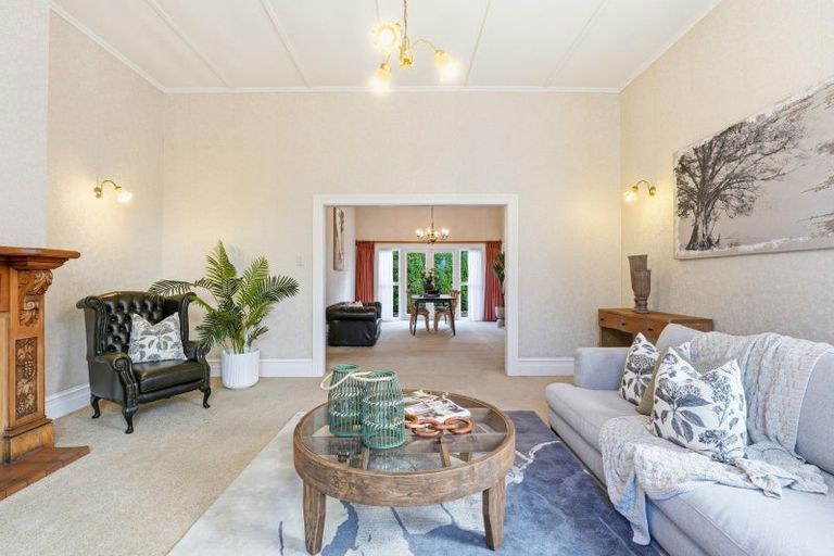 Photo of property in 80 Great North Road, Saint Johns Hill, Whanganui, 4500