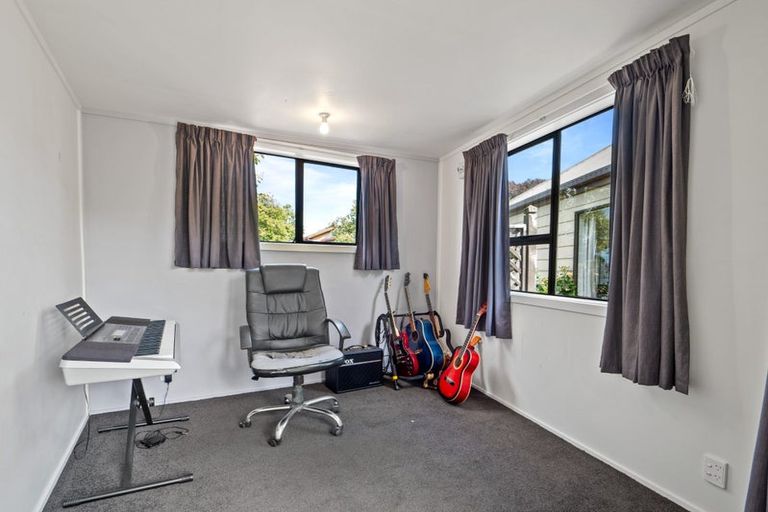 Photo of property in 37 Selwyn Street, Leeston, 7632