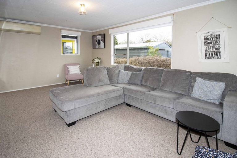 Photo of property in 22 Kupe Drive, Carterton, 5713