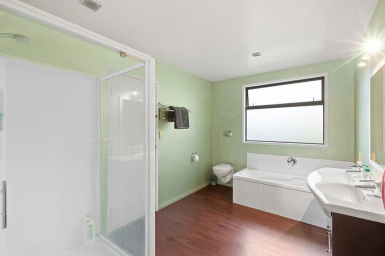 Photo of property in 20b Magnolia Drive, Westown, New Plymouth, 4310