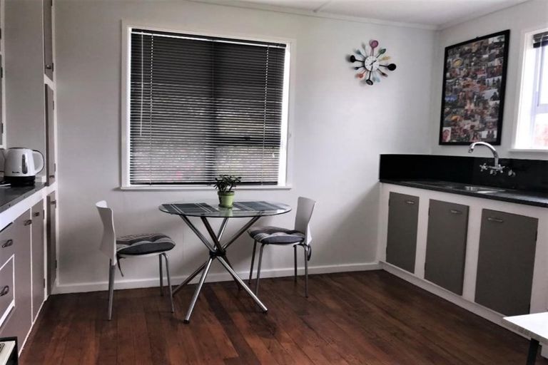 Photo of property in 7 Drake Street, Vogeltown, New Plymouth, 4310