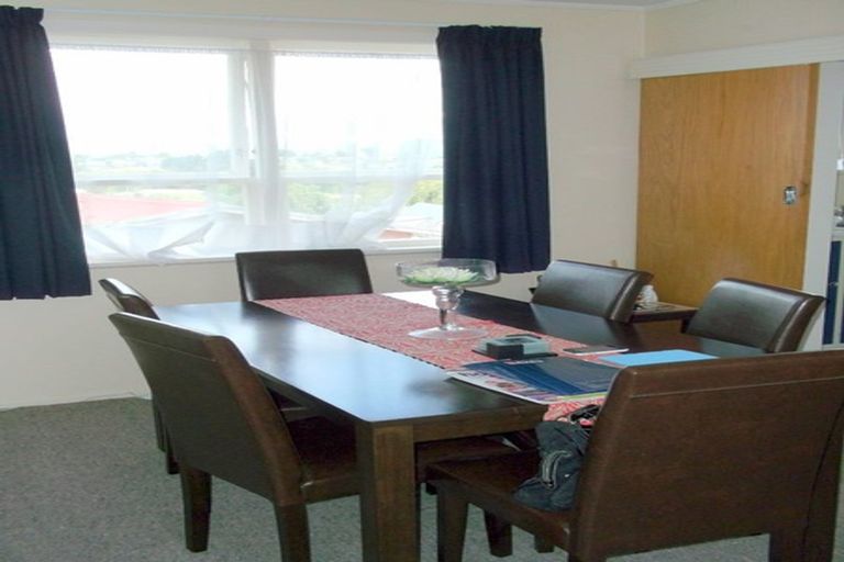 Photo of property in 18 Regent Street, Brookfield, Tauranga, 3110