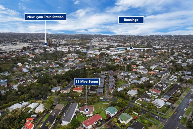 Photo of property in 11 Miro Street, New Lynn, Auckland, 0600