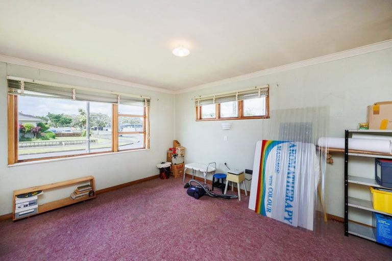 Photo of property in 7 Aberdeen Avenue, Takaro, Palmerston North, 4412