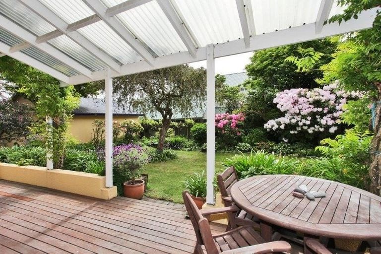 Photo of property in 1/222 Yaldhurst Road, Avonhead, Christchurch, 8042