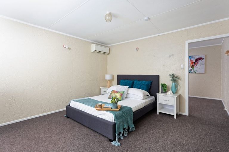 Photo of property in 13 Ruru Place, Tokoroa, 3420