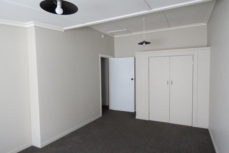 Photo of property in 264 Tukapa Street, Hurdon, New Plymouth, 4310