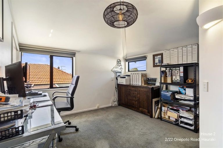 Photo of property in 2/22 Onepoto Road, Hauraki, Auckland, 0622