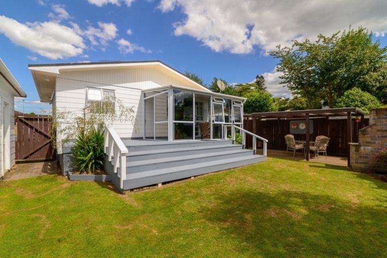 Photo of property in 323 Malfroy Road, Pomare, Rotorua, 3015