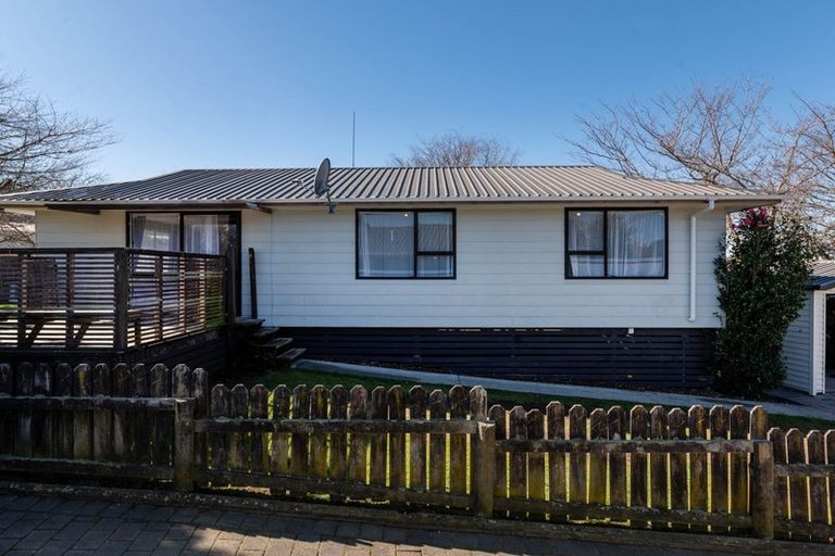 Photo of property in 19a Crystal Place, Pukehangi, Rotorua, 3015