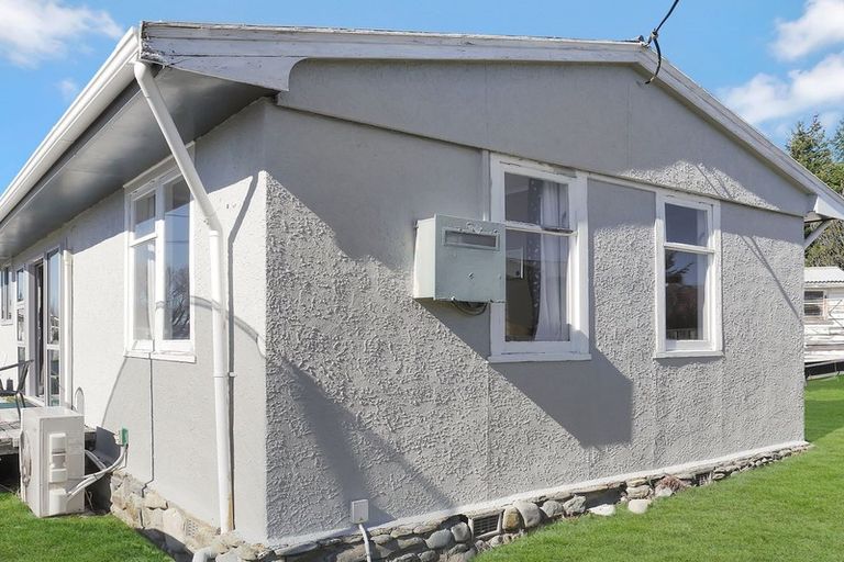 Photo of property in 6 Hopkins Road, Twizel, 7901