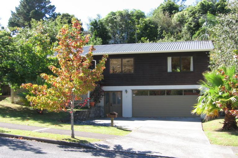 Photo of property in 45 Topliss Drive, Northcross, Auckland, 0632