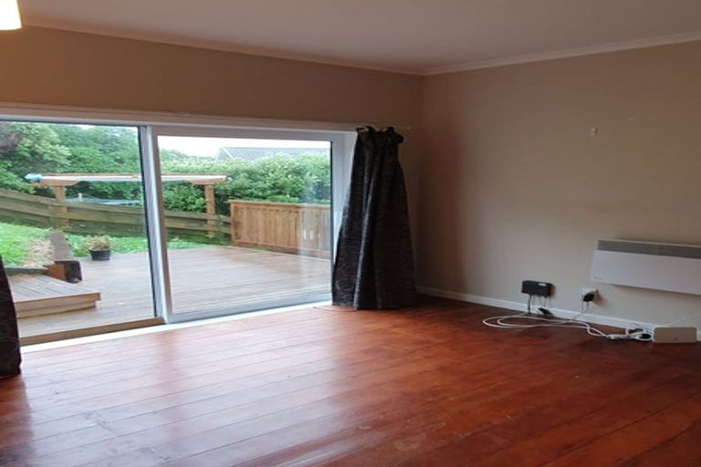 Photo of property in 24 Imperial Terrace, Melrose, Wellington, 6022