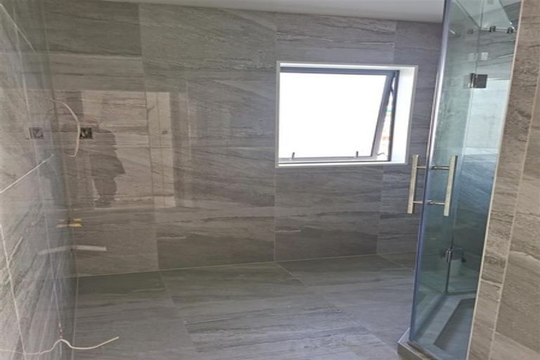 Photo of property in 6 Fredrick Hanson Road, Papakura, 2110