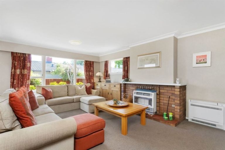 Photo of property in 35 Lynfield Avenue, Ilam, Christchurch, 8041