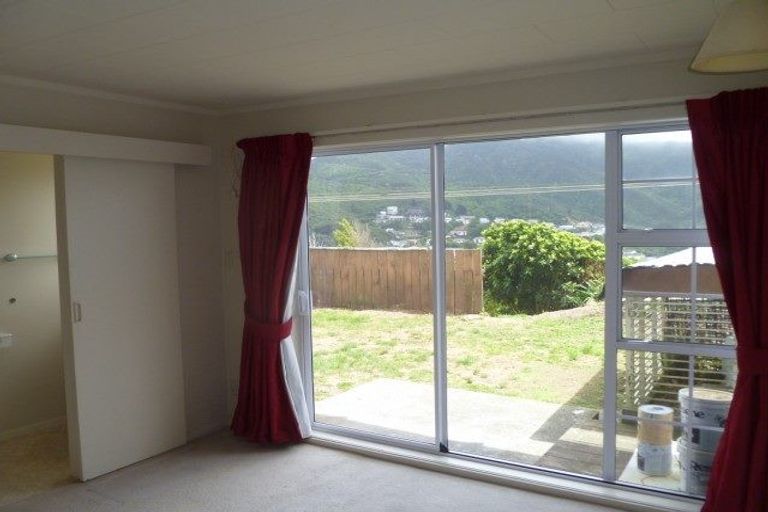 Photo of property in 34 Parklands Drive, Karori, Wellington, 6012