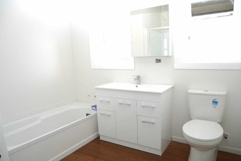 Photo of property in 30 Michael Road, Paraparaumu Beach, Paraparaumu, 5032