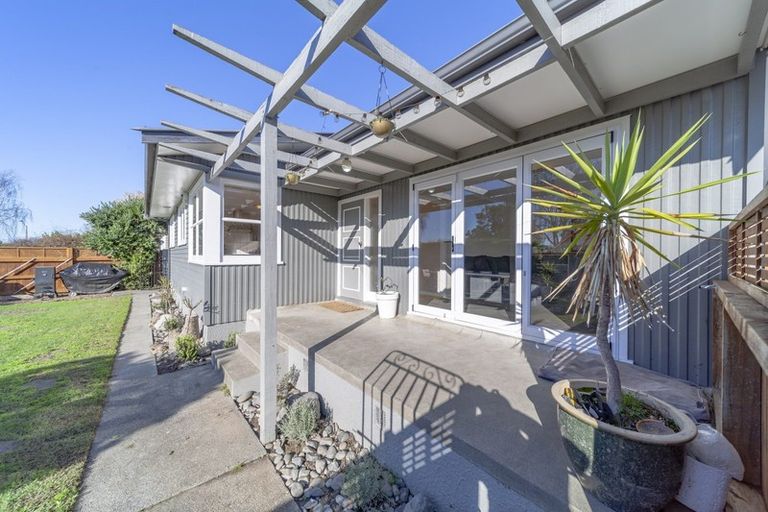 Photo of property in 51 Allen Berry Avenue, Pirimai, Napier, 4112