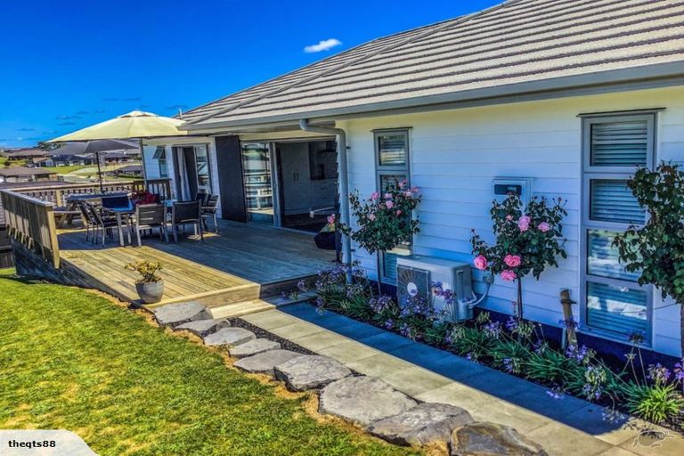 Photo of property in 38 Raithburn Terrace, Pokeno, 2402