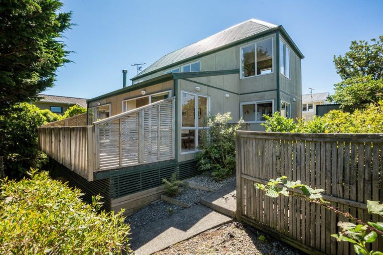Photo of property in 57a Whanga Crescent, Titahi Bay, Porirua, 5022