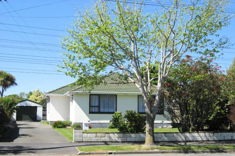 Photo of property in 23 Kendal Avenue, Burnside, Christchurch, 8053