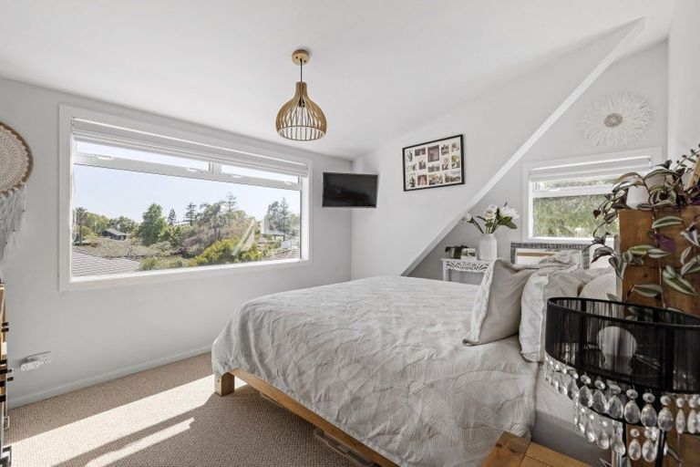 Photo of property in 43 Sutherland Road, Brookfield, Tauranga, 3110