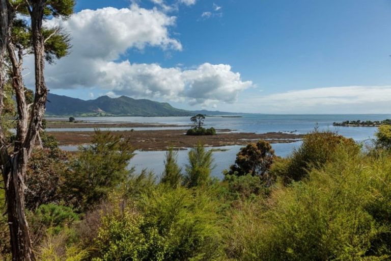 Photo of property in 40 Ruataniwha Drive, Collingwood, 7073