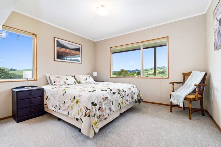 Photo of property in 36 Pataua Road North, Whareora, Whangarei, 0175