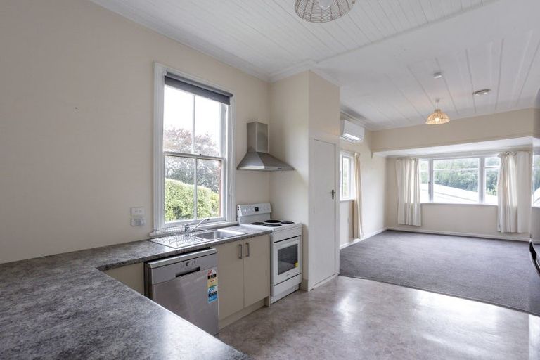 Photo of property in 160 Main South Road, Green Island, Dunedin, 9018