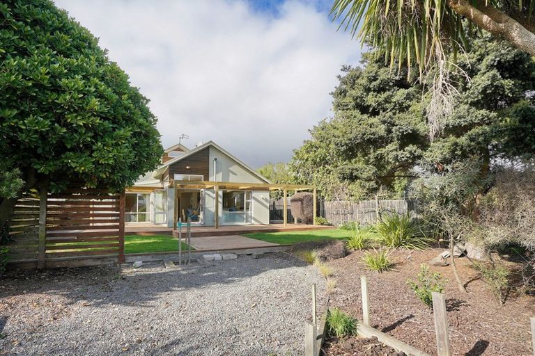 Photo of property in 120 Lonsdale Street, New Brighton, Christchurch, 8083