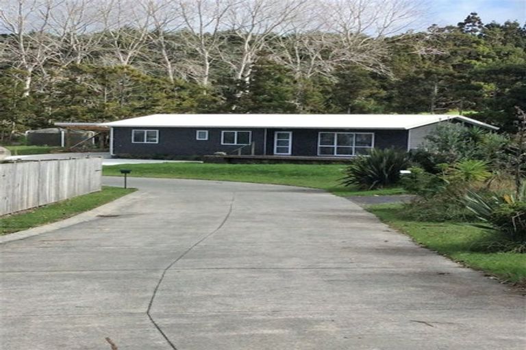 Photo of property in 6 Wharuka Glade, Mangawhai, 0505