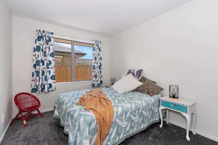 Photo of property in 2/166 Palmers Road, New Brighton, Christchurch, 8083