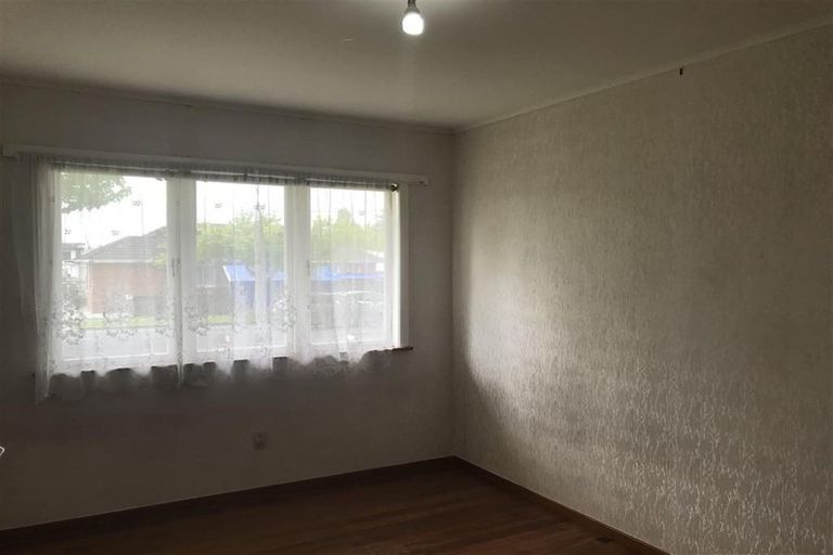 Photo of property in 4 Milton Road, Papatoetoe, Auckland, 2024