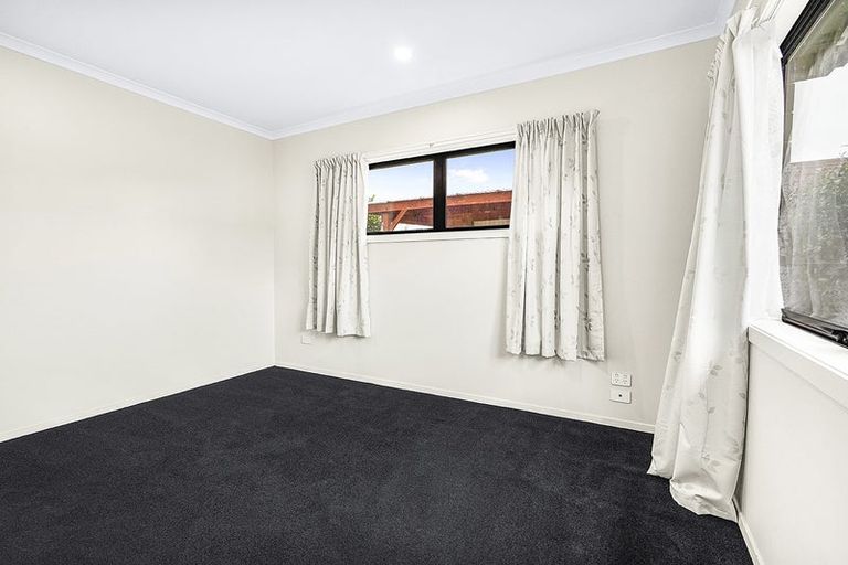 Photo of property in 4/5 Mahana Road, Saint Andrews, Hamilton, 3200