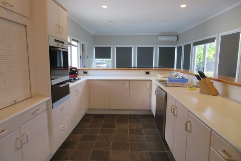 Photo of property in 16a Clifton Road, Hauraki, Auckland, 0622