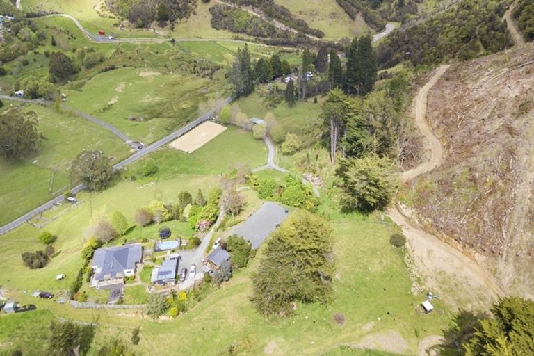 Photo of property in 780 Moonshine Hill Road, Moonshine Valley, Porirua, 5381