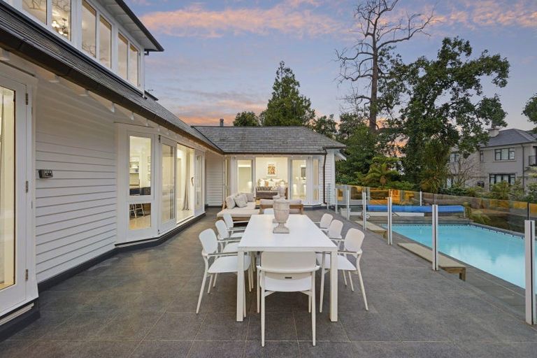 Photo of property in 96a Glandovey Road, Fendalton, Christchurch, 8052