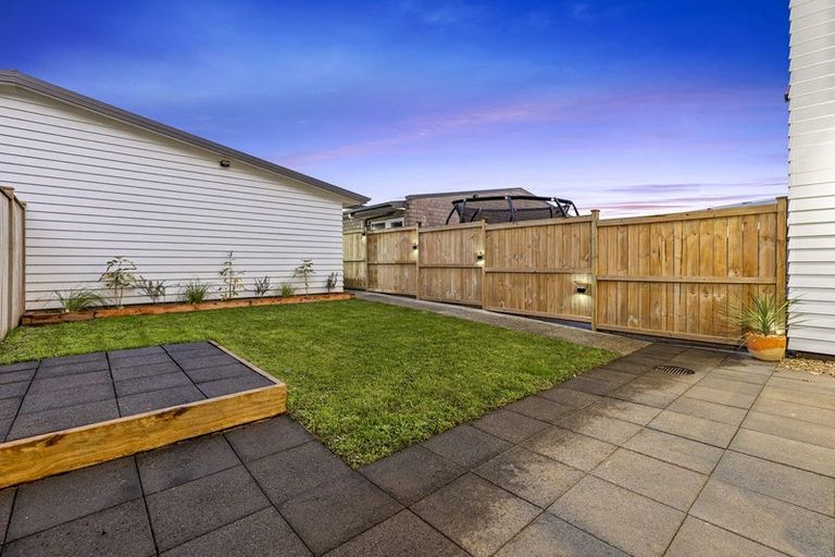 Photo of property in 54 Pencaitland Drive, Flat Bush, Auckland, 2019