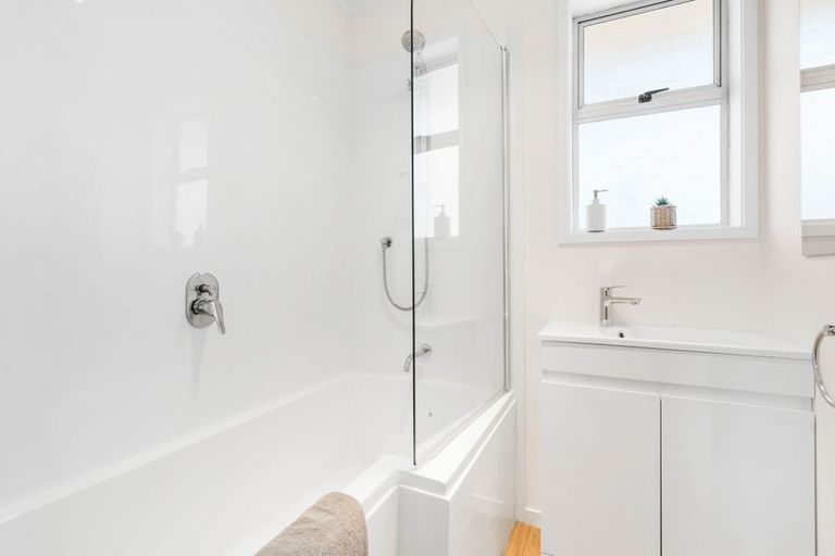 Photo of property in 25 Eccles Place, Otara, Auckland, 2023