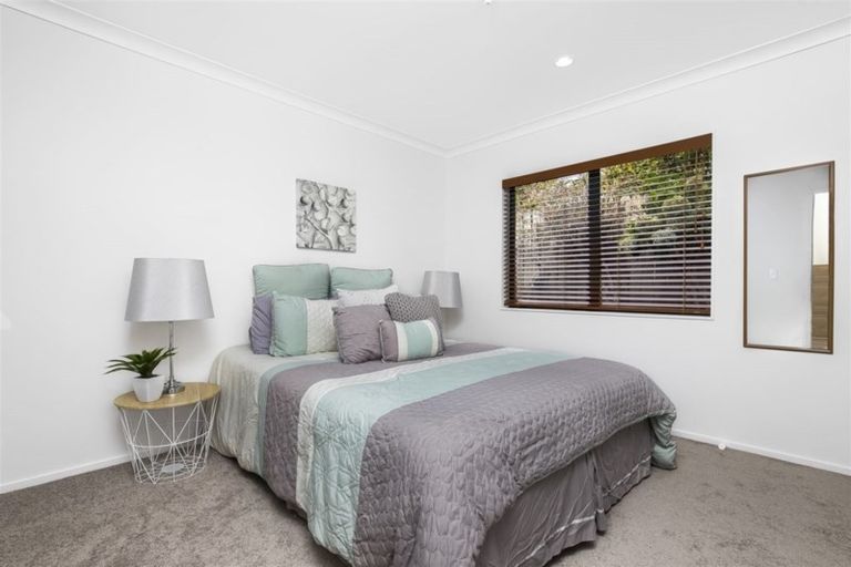 Photo of property in 16 Hinckley Court, Dannemora, Auckland, 2016