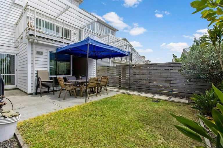 Photo of property in 76 Arrowsmith Drive, Flat Bush, Auckland, 2019