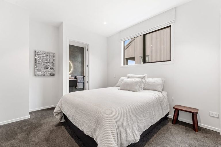 Photo of property in 11 Tiaki Lane, Matakana, 0985