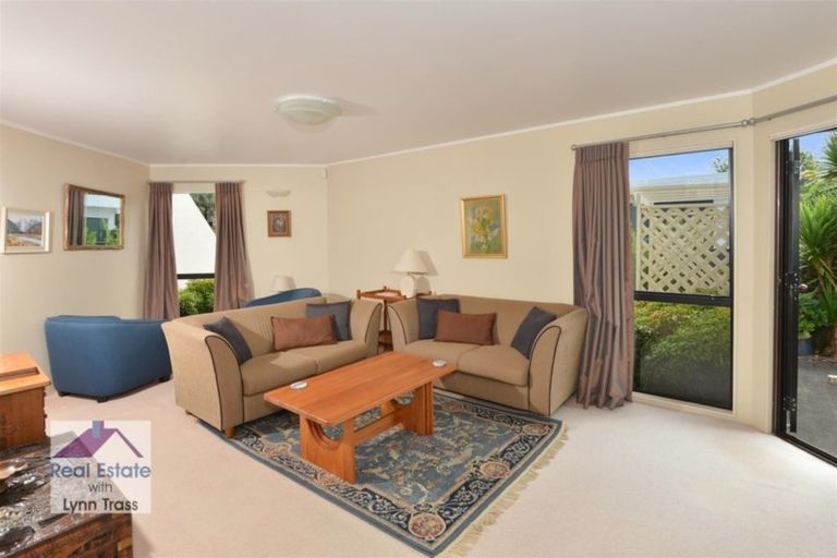 Photo of property in 42 Kiwi Avenue, Maunu, Whangarei, 0110