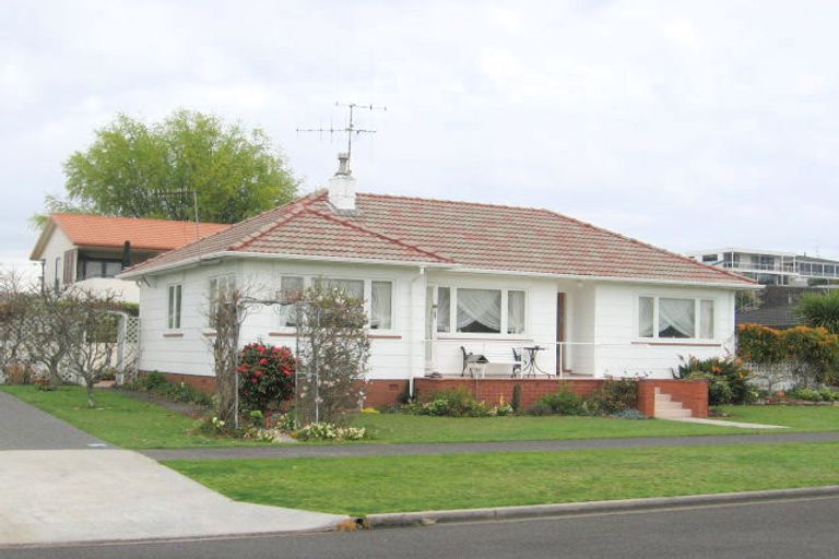 Photo of property in 74a Kulim Avenue, Otumoetai, Tauranga, 3110